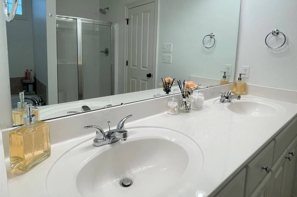 Photo of Bathroom in South Baton Rouge