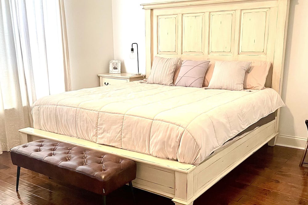 Photo of Bedroom in South Baton Rouge