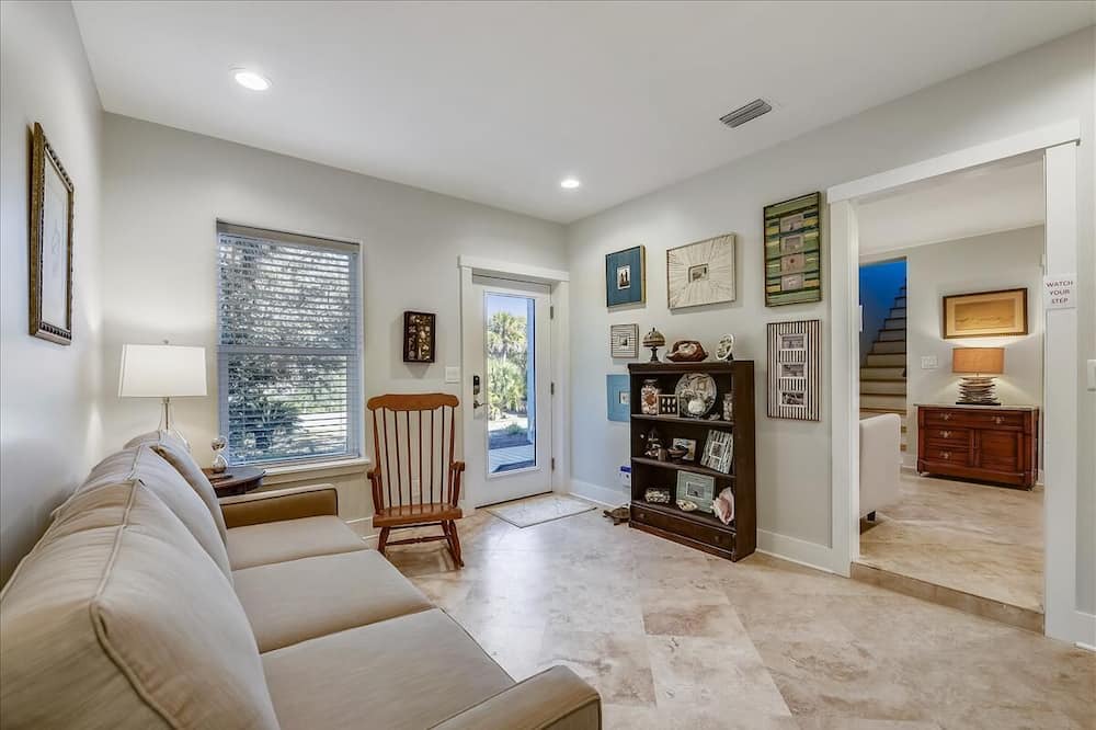 Photo of Livingroom in Sea Palm Village