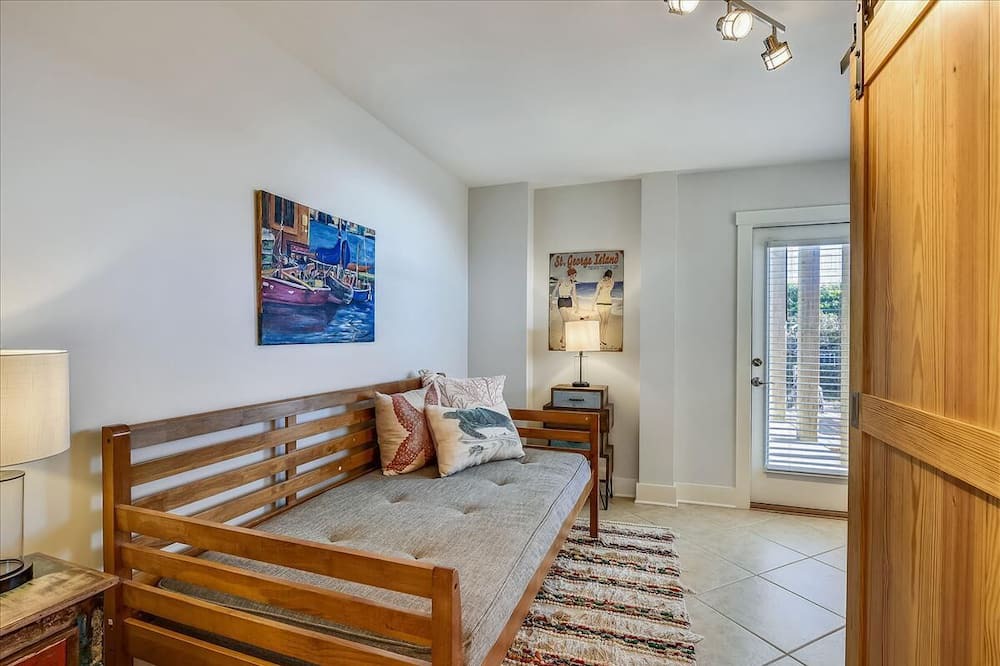 Photo of Livingroom in Sea Palm Village