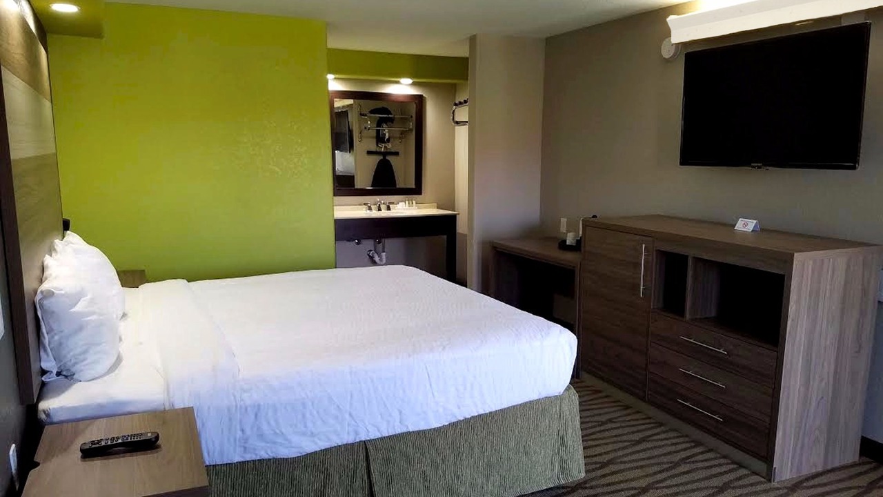 Photo of Bedroom in Fort Walton Beach