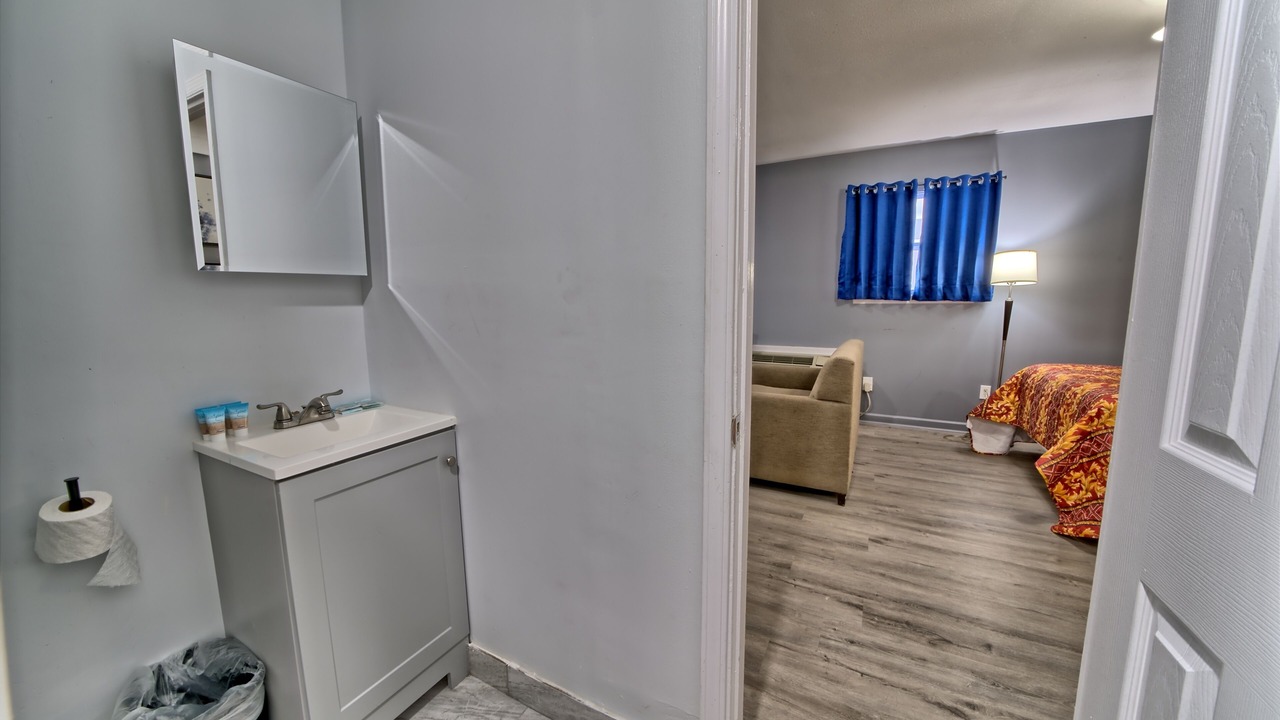 Photo of Bathroom in Lower Grand Lagoon