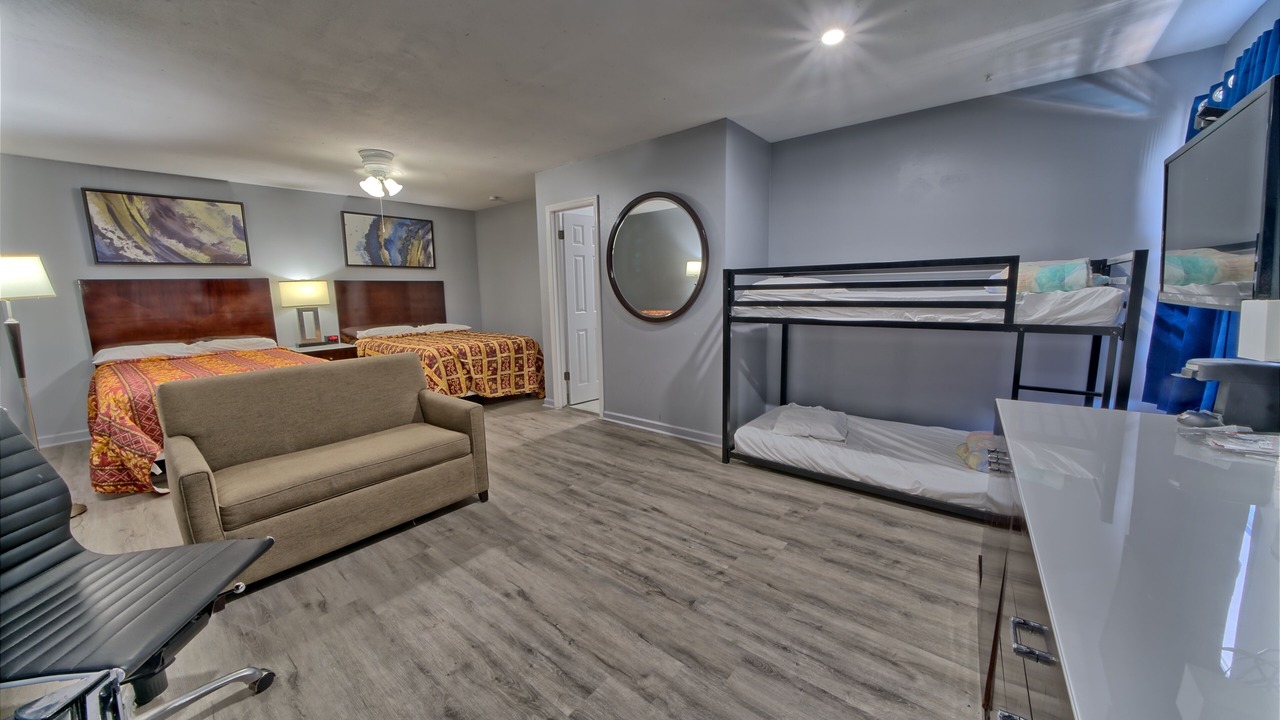 Photo of Bedroom in Lower Grand Lagoon