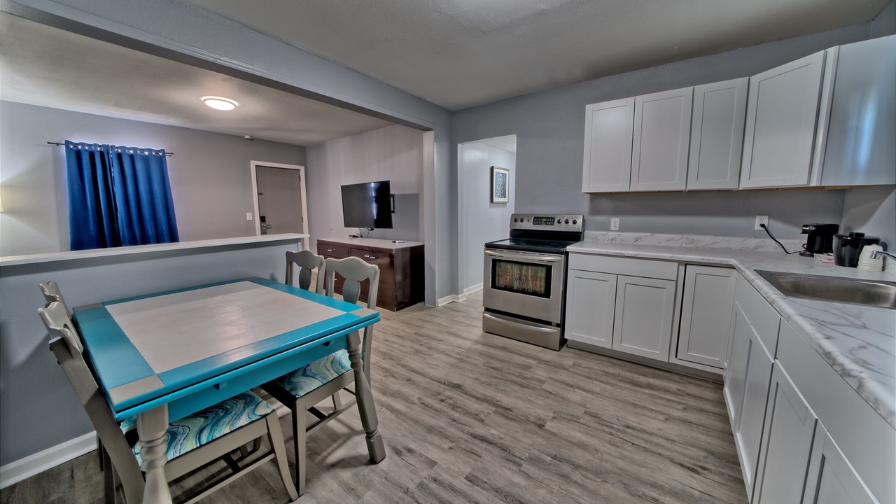 Photo of Kitchen in Lower Grand Lagoon
