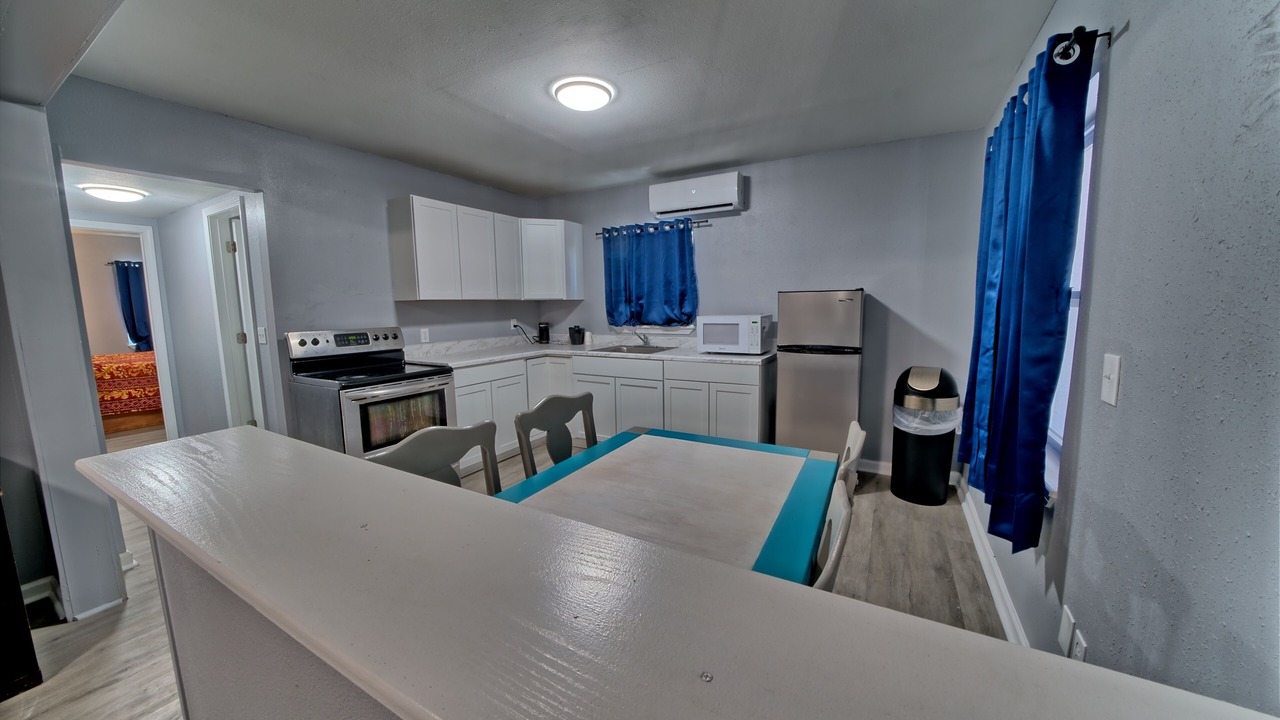 Photo of Kitchen in Lower Grand Lagoon