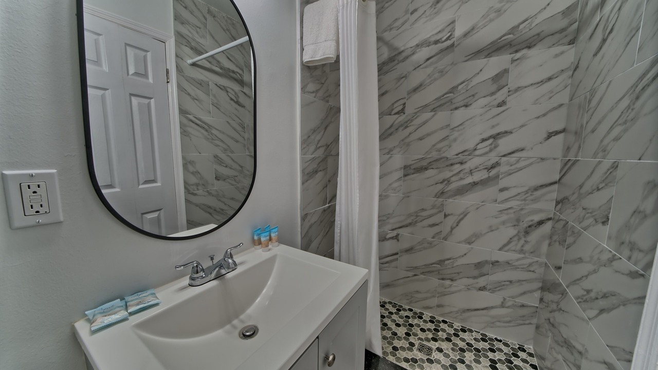 Photo of Bathroom in Lower Grand Lagoon