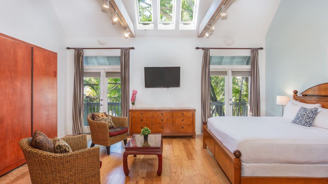 Photo of Bedroom in Downtown