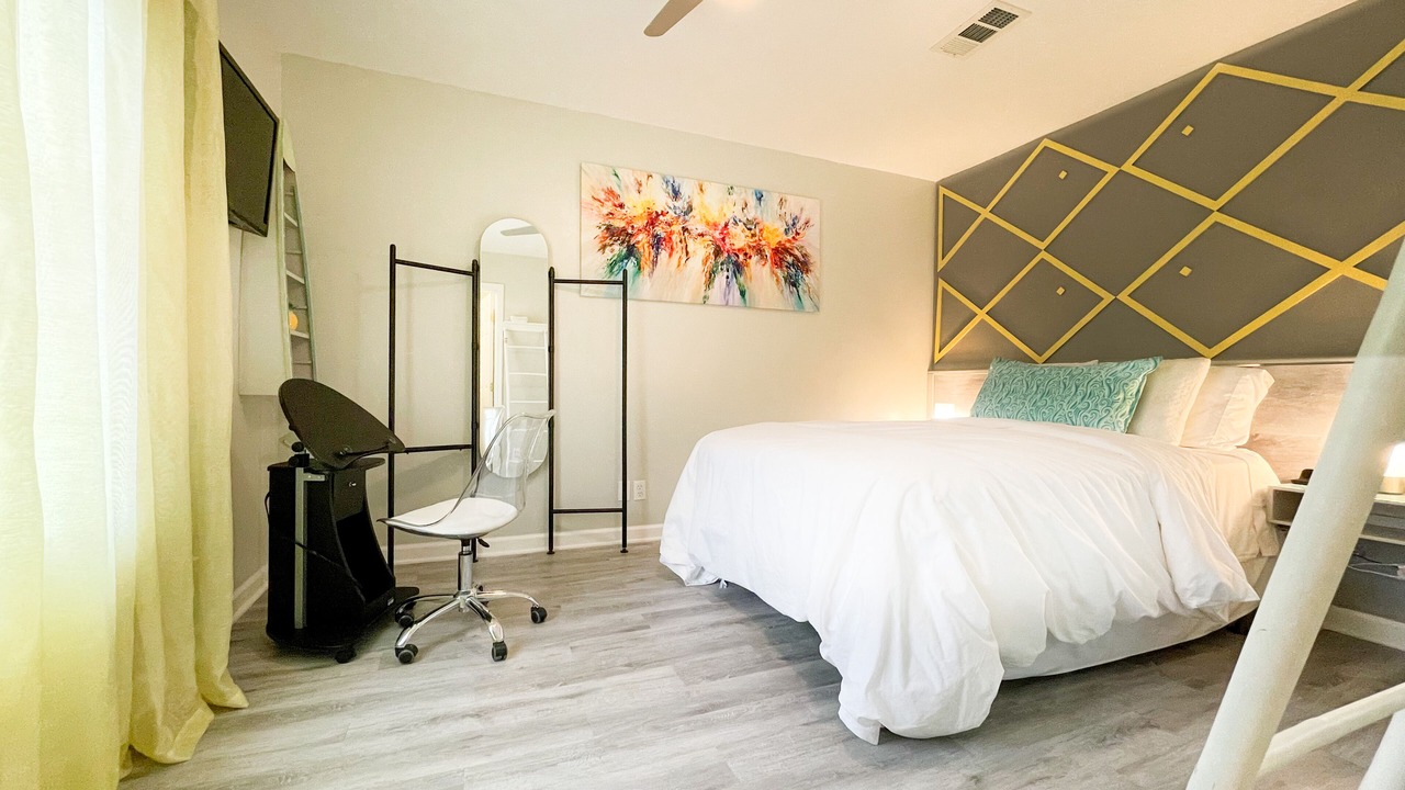 Photo of Bedroom in Mexico Beach