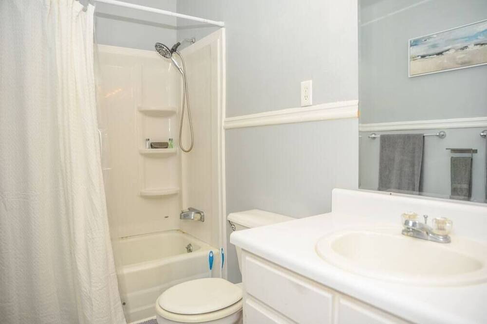 Photo of Bathroom in Saint Elmo