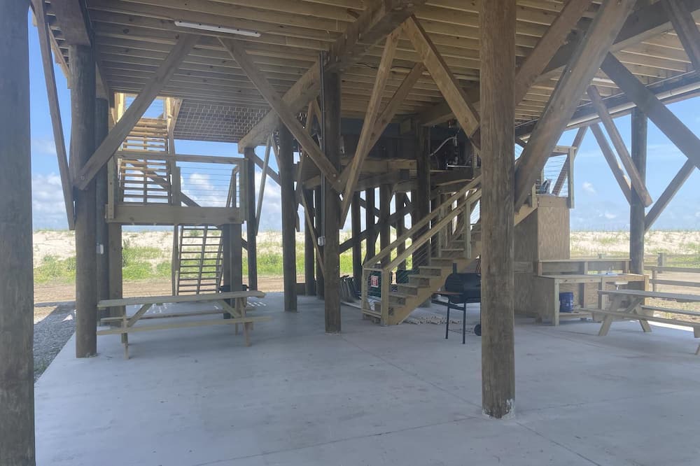 Photo of Others in Grand Isle