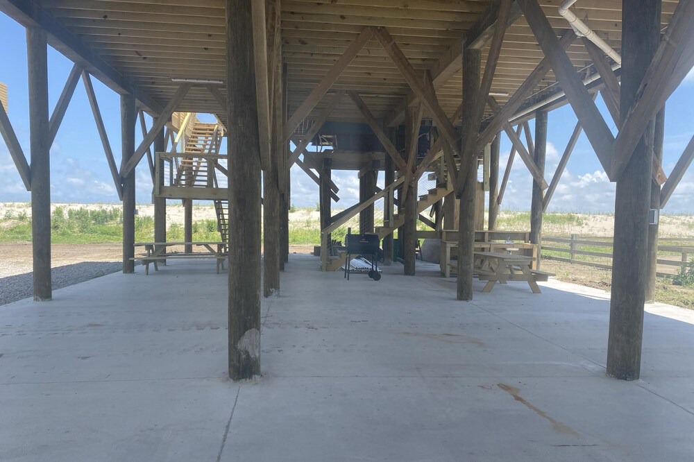 Photo of Others in Grand Isle