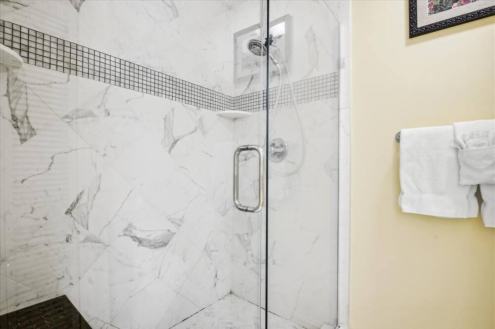 Photo of Bathroom in East End