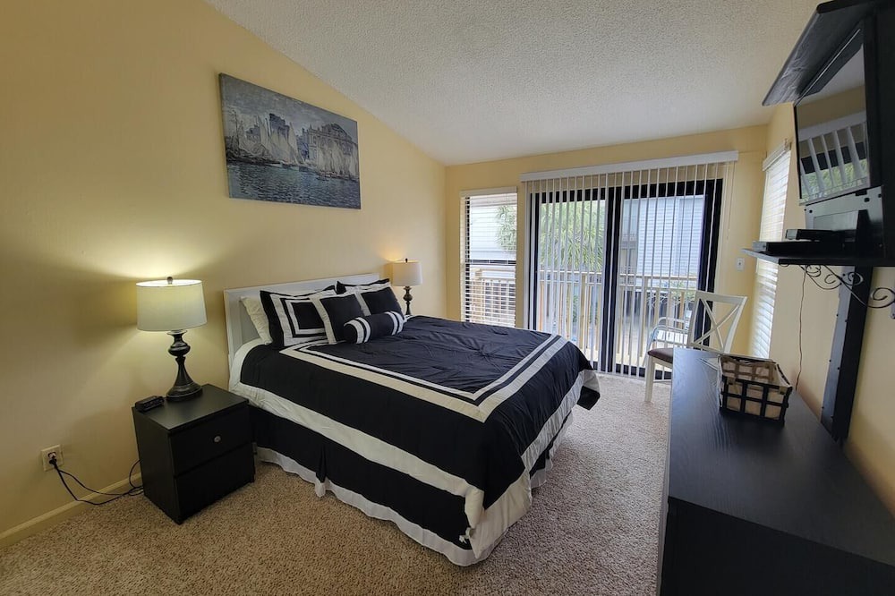 Photo of Bedroom in East End