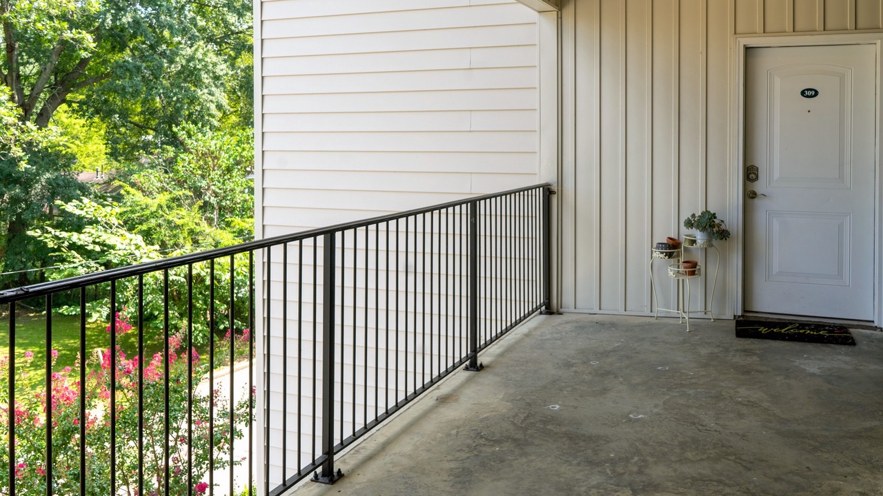 Photo of Outdoor in Starkville