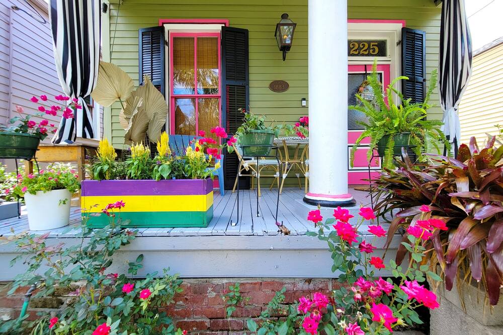 Photo of Outdoor in Algiers Point