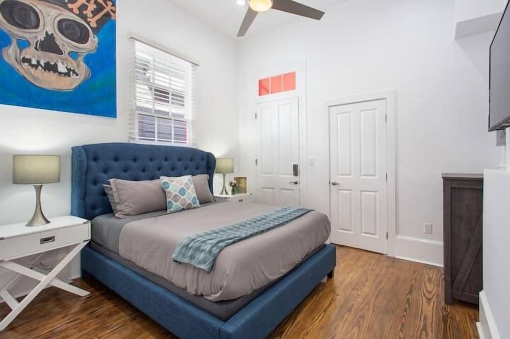 Photo of Bedroom in Tulane - Gravier