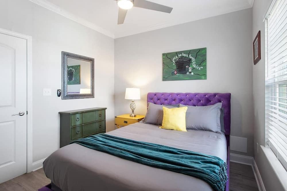 Photo of Bedroom in Mid-City