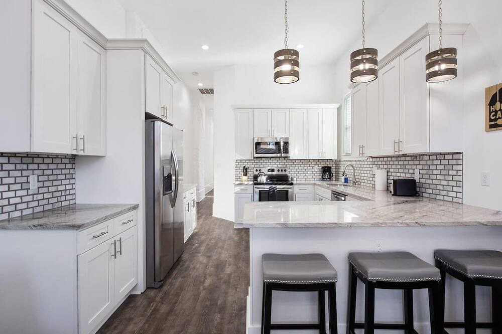 Photo of Kitchen in Mid-City