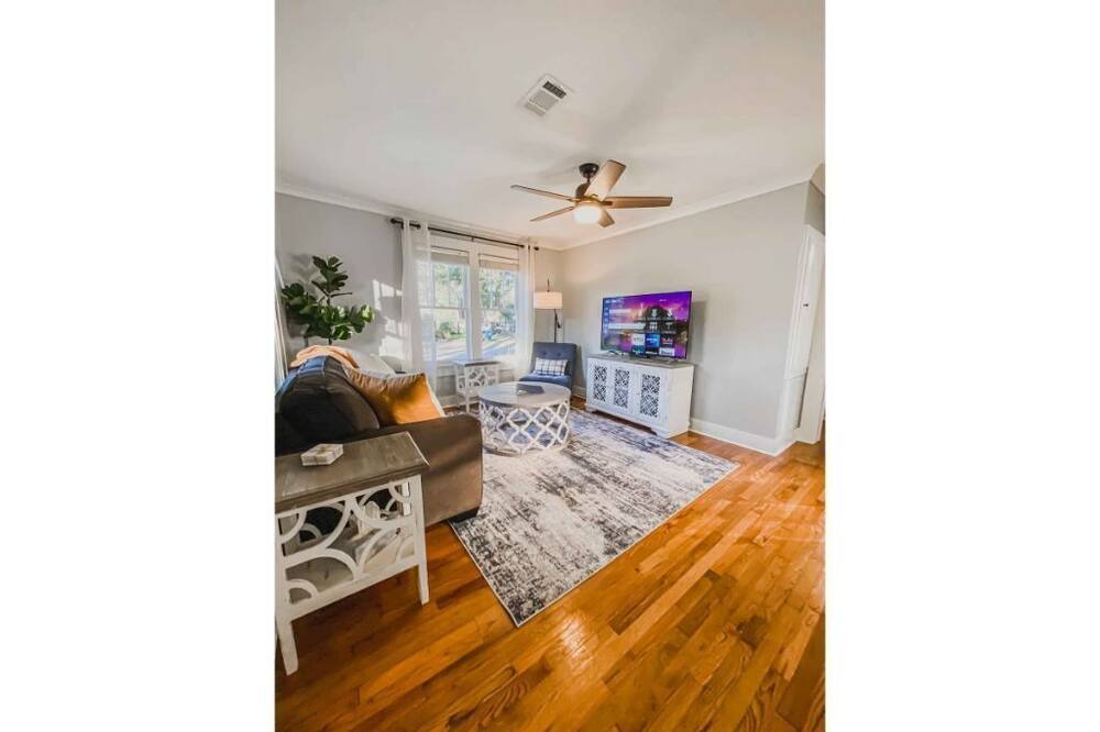 Photo of Livingroom in Hattiesburg