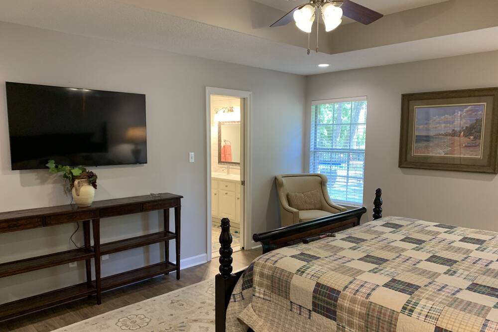 Photo of Bedroom in Fairhope