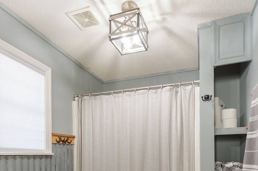 Photo of Bathroom in Quitman