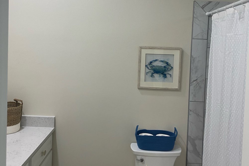 Photo of Bathroom in Hackberry