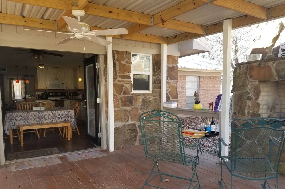 Photo of Patio Balcony in Tyler