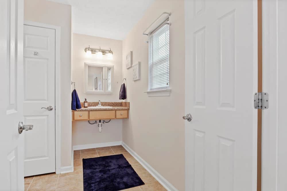 Photo of Bedroom in Callaway