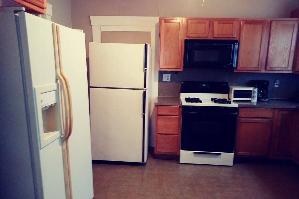 Photo of Kitchen in Highland Historic District