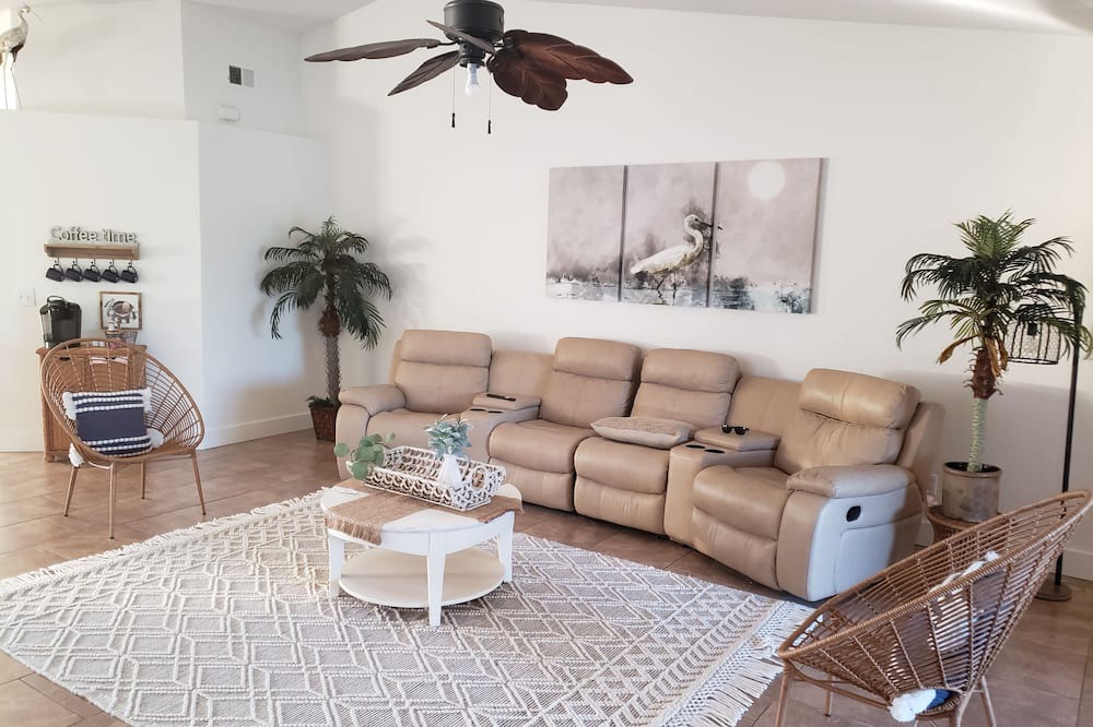 Photo of Bedroom in South Daytona