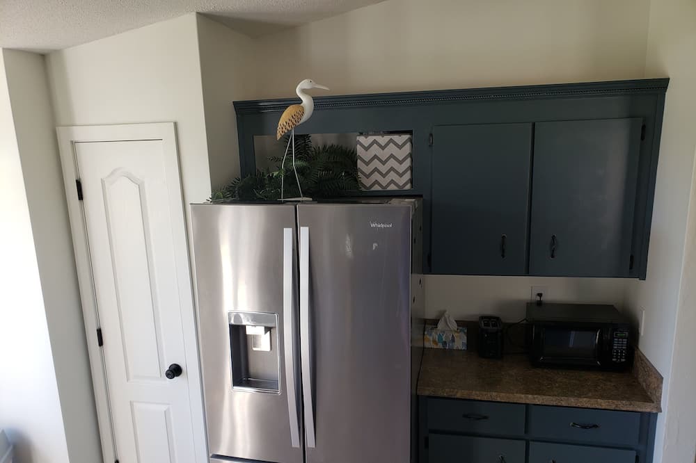 Photo of Kitchen in South Daytona