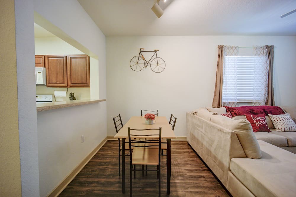 Photo of Bedroom in Wright