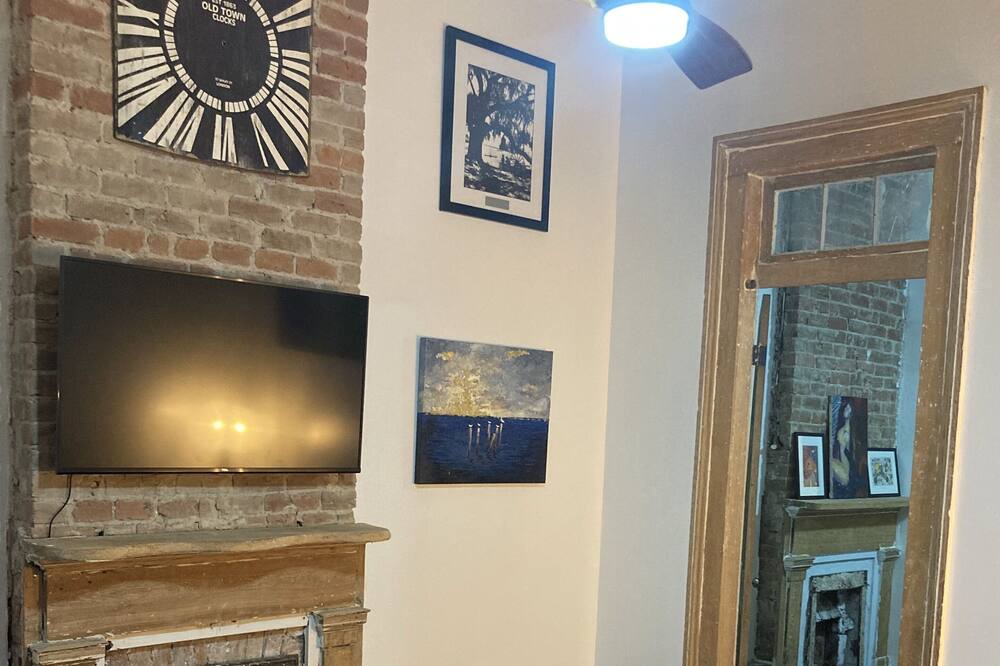 Photo of Livingroom in Faubourg Delassize