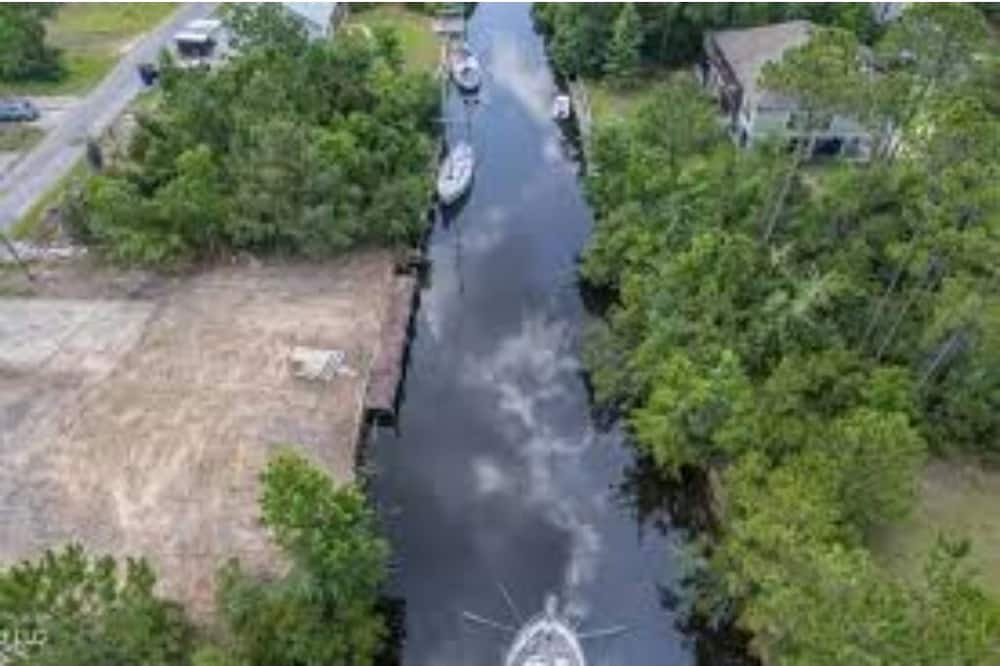 Photo of Outdoor in Diamondhead