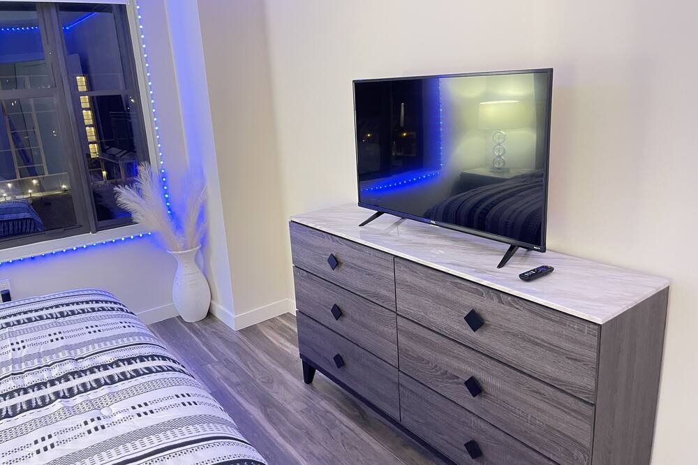 Photo of Bedroom in Flagler Village