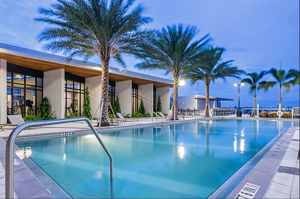 Photo of Outdoor in Flagler Village
