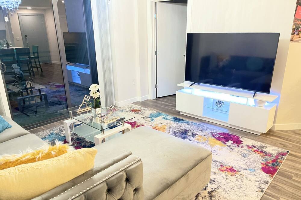 Photo of Bedroom in Flagler Village