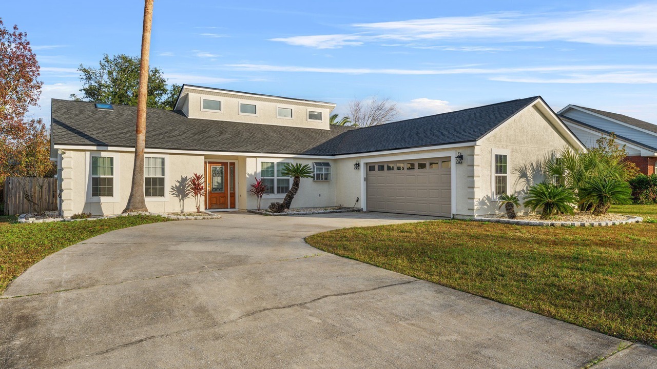 Photo of Outdoor in Lynn Haven