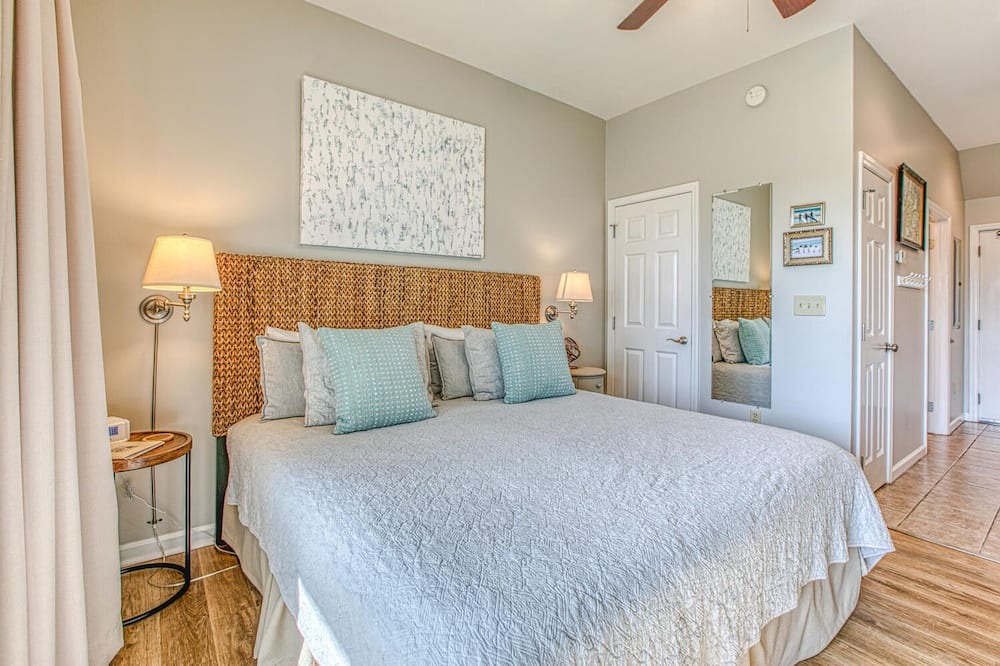 Photo of Bedroom in Rosemary Beach