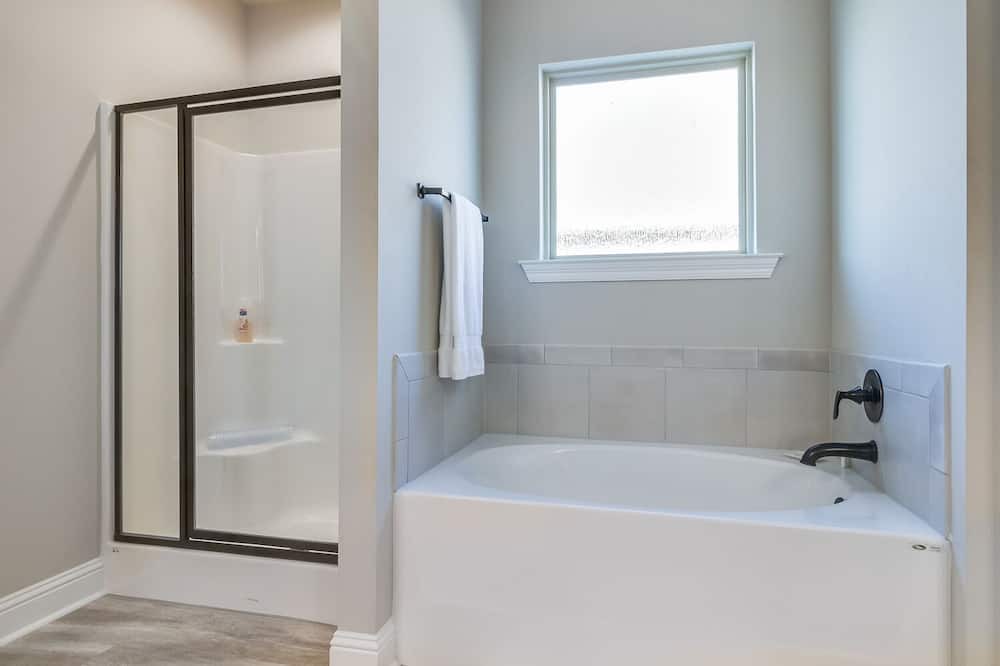 Photo of Bathroom in Milton