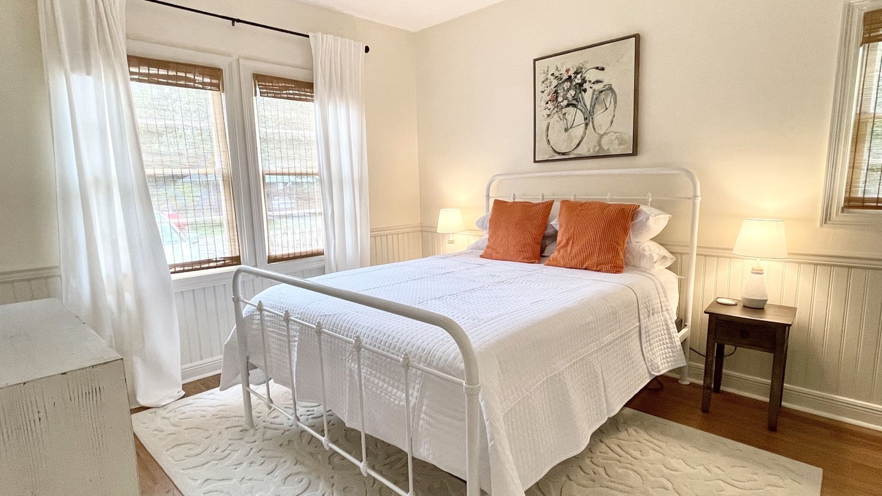 Photo of Bedroom in Covington