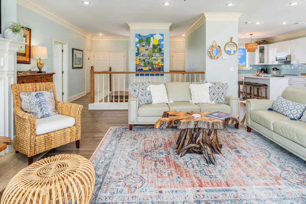 Photo of Livingroom in Plantation