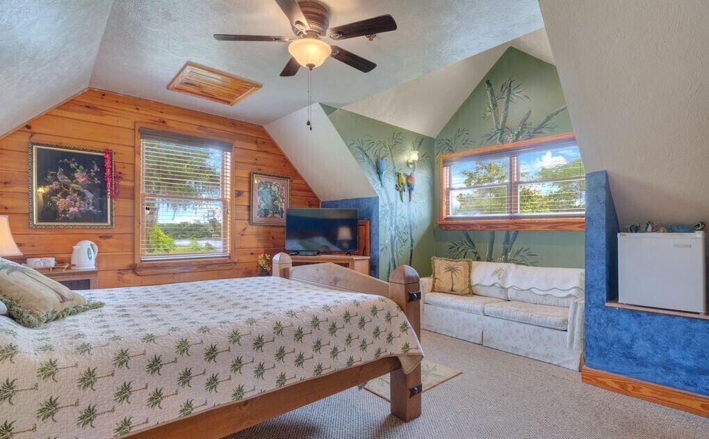 Photo of Bedroom in Lake Helen
