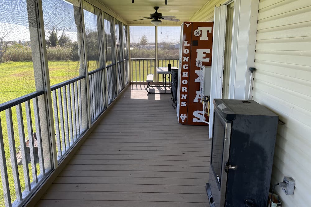 Photo of Outdoor in Dulac