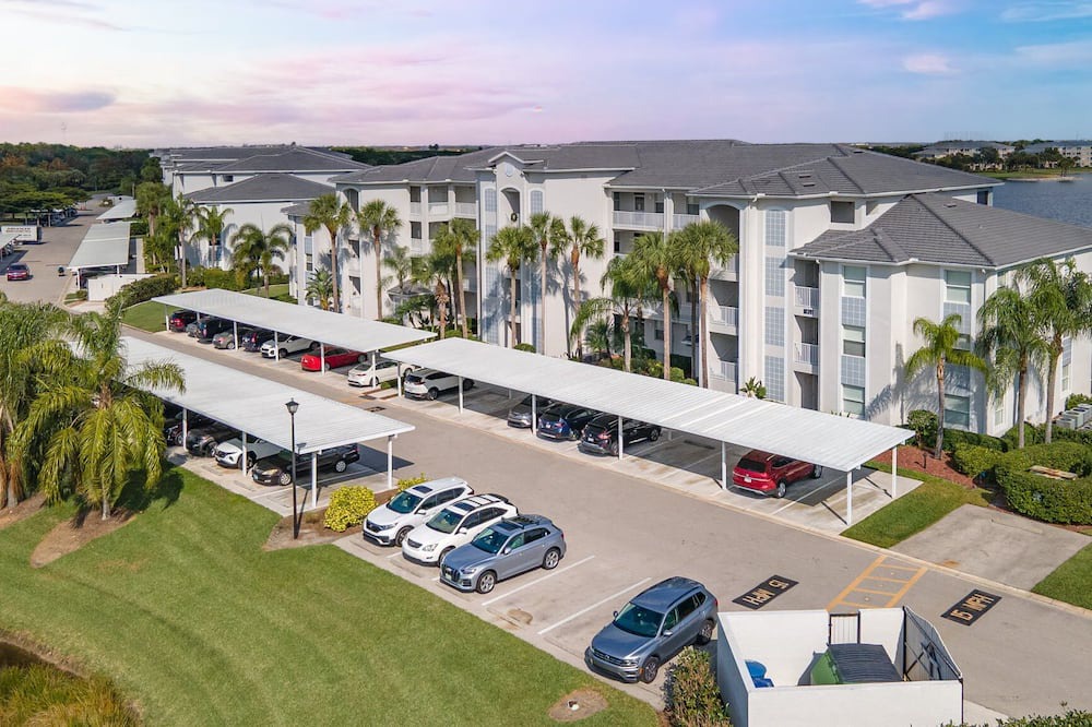 Photo of Outdoor in Heritage Palms