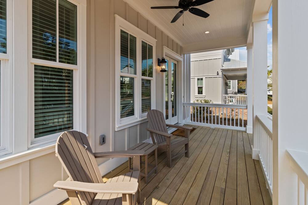 Photo of Patio Balcony in Lakeside at Blue Mountain Beach