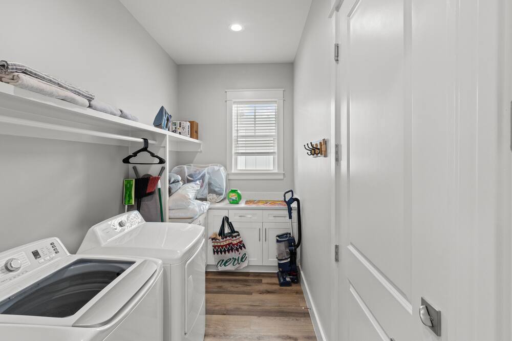 Photo of Bedroom in Lakeside at Blue Mountain Beach