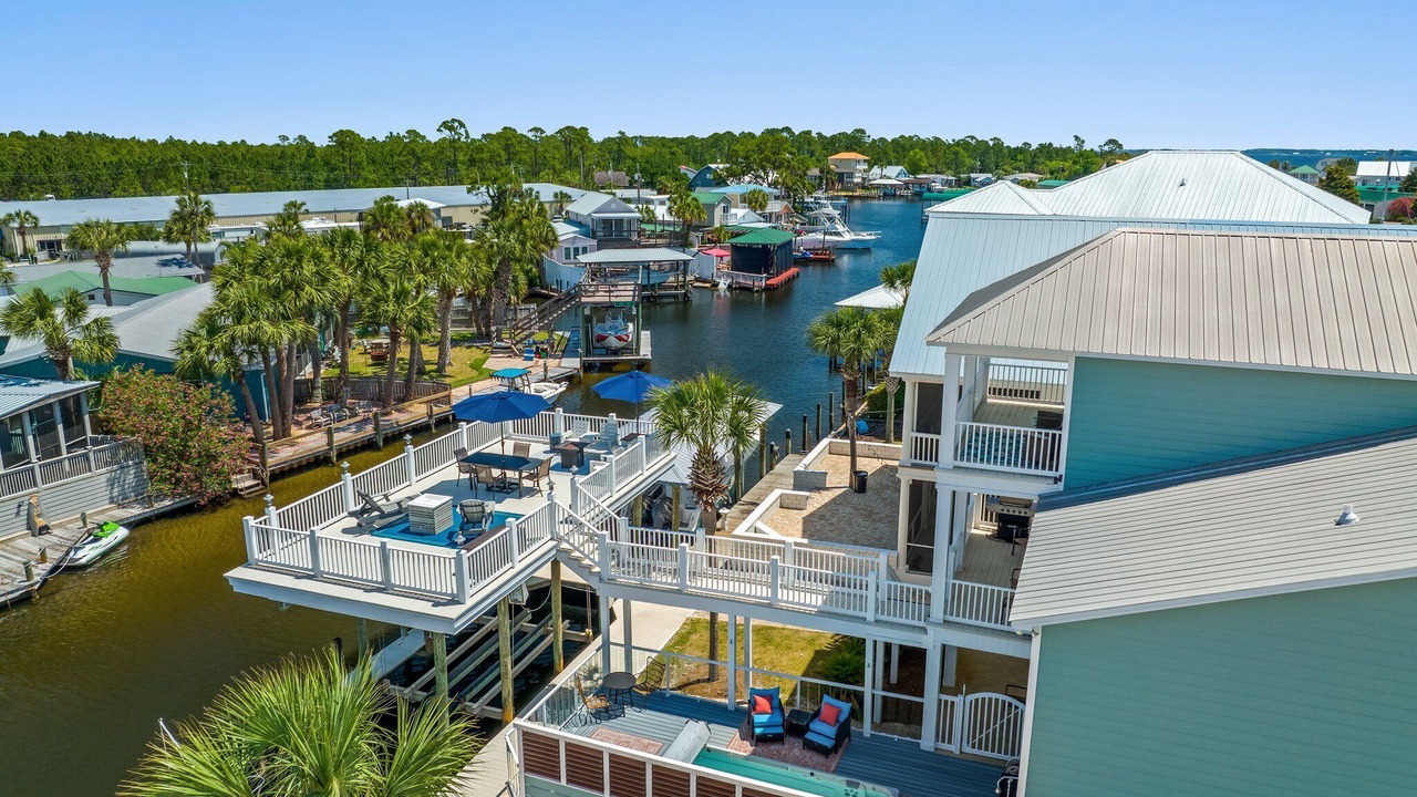 Photo of Outdoor in Upper Grand Lagoon