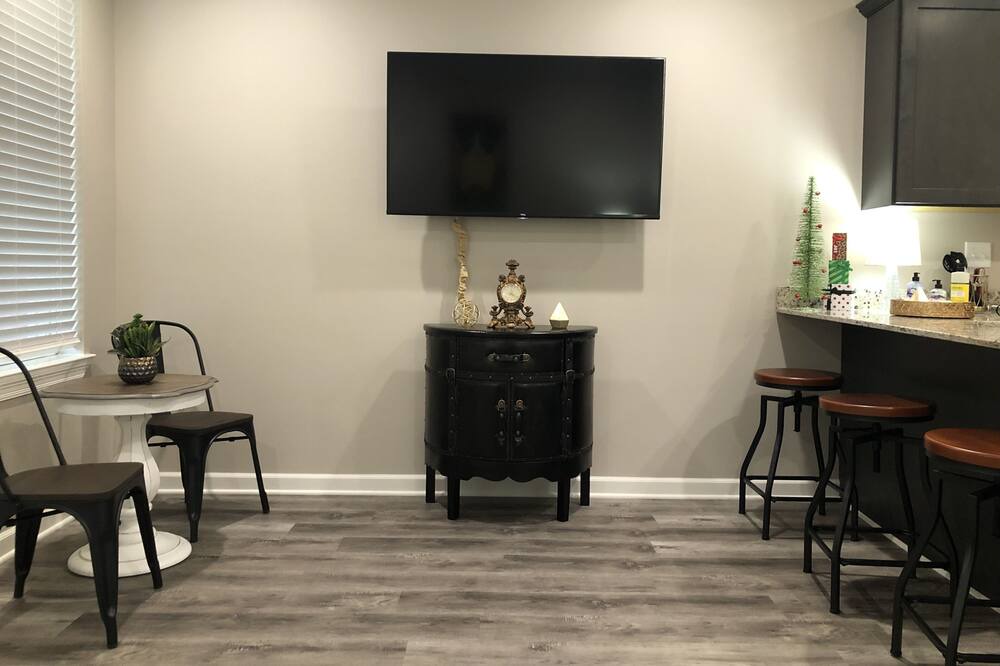 Photo of Bedroom in Downtown