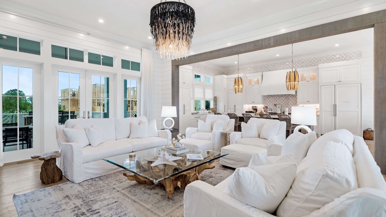 Photo of Livingroom in Dune Allen Beach